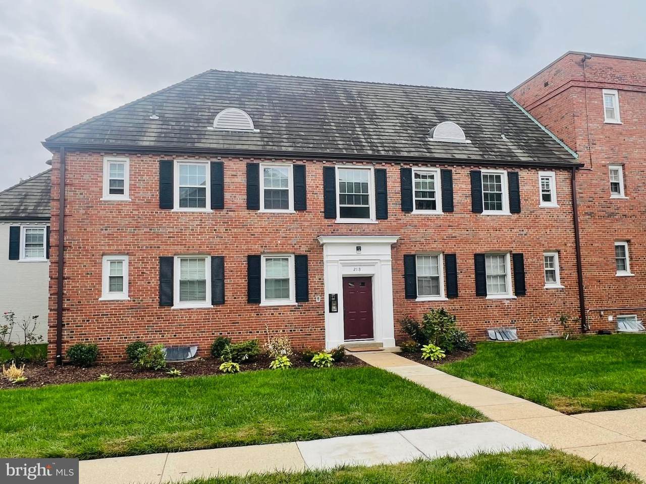 2113 Fort Davis Street - Photo 1