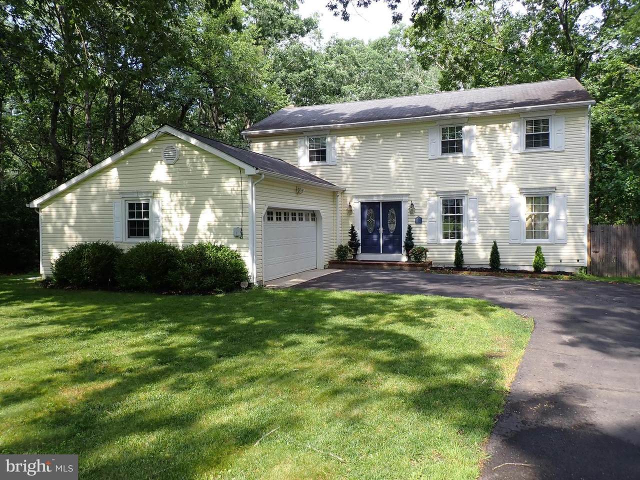 2151 Brookfield Street - Photo 1