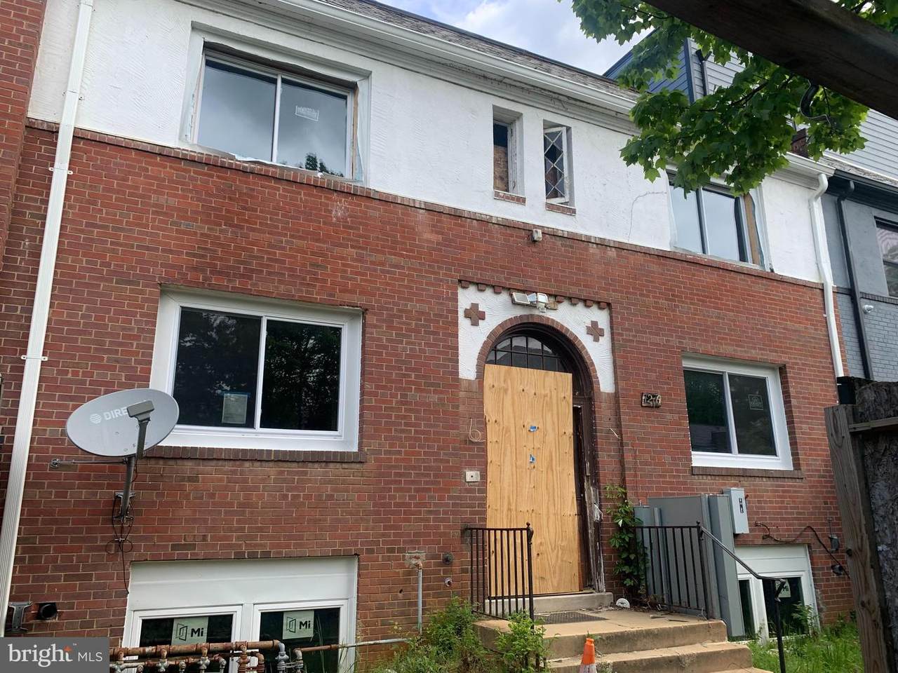 1216 Raum Street - Photo 1