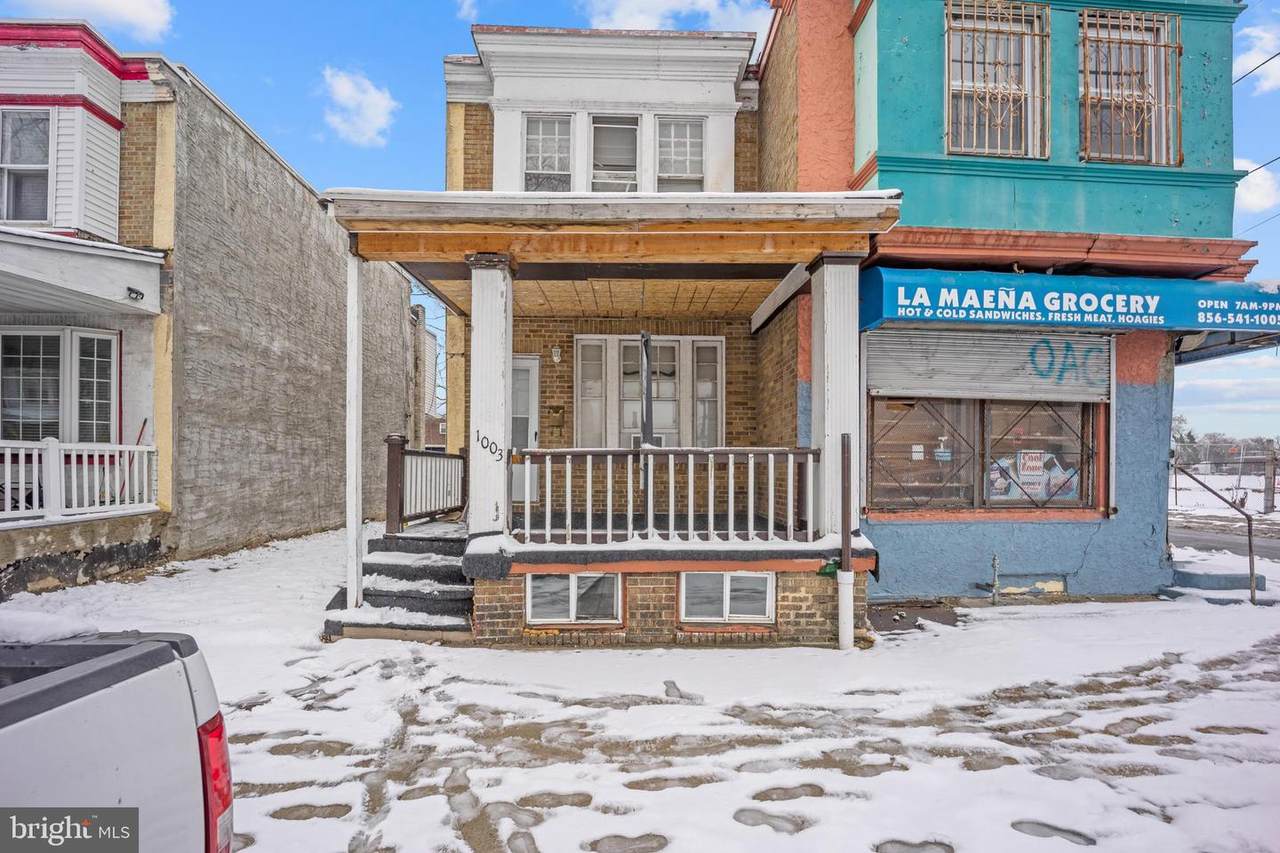 1003 Langham Avenue - Photo 1