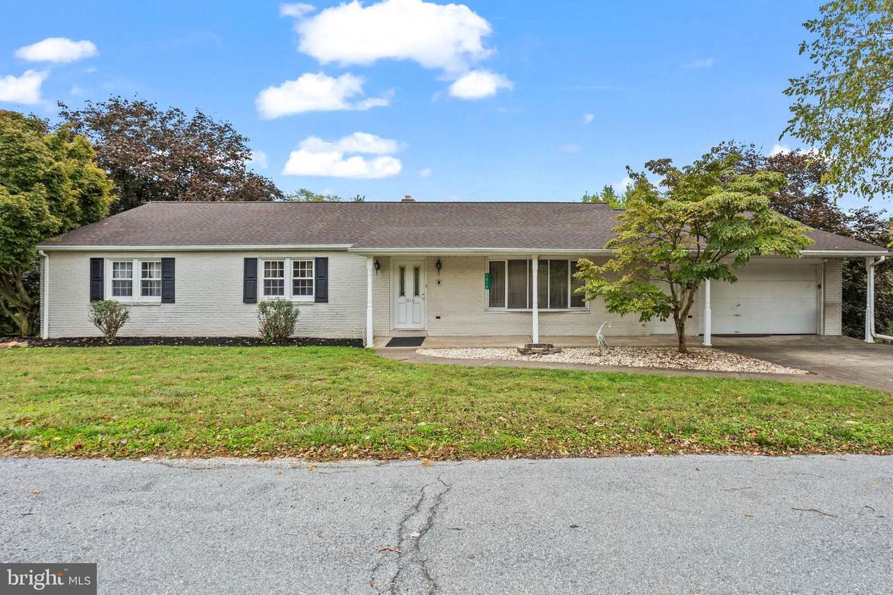 1010 Lincoln Street - Photo 1