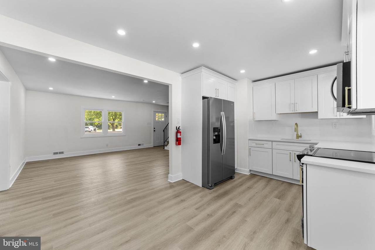 100 Colwick Drive - Photo 1