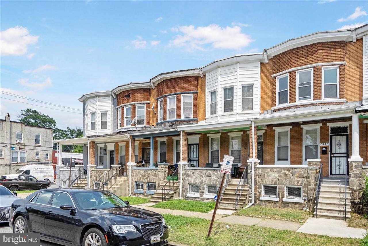 2946 Arunah Avenue - Photo 1