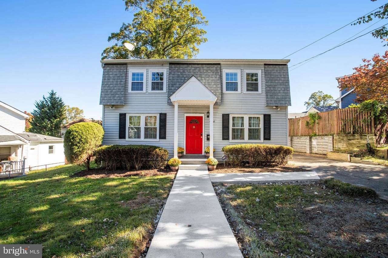 6908 Barrett - Photo 1