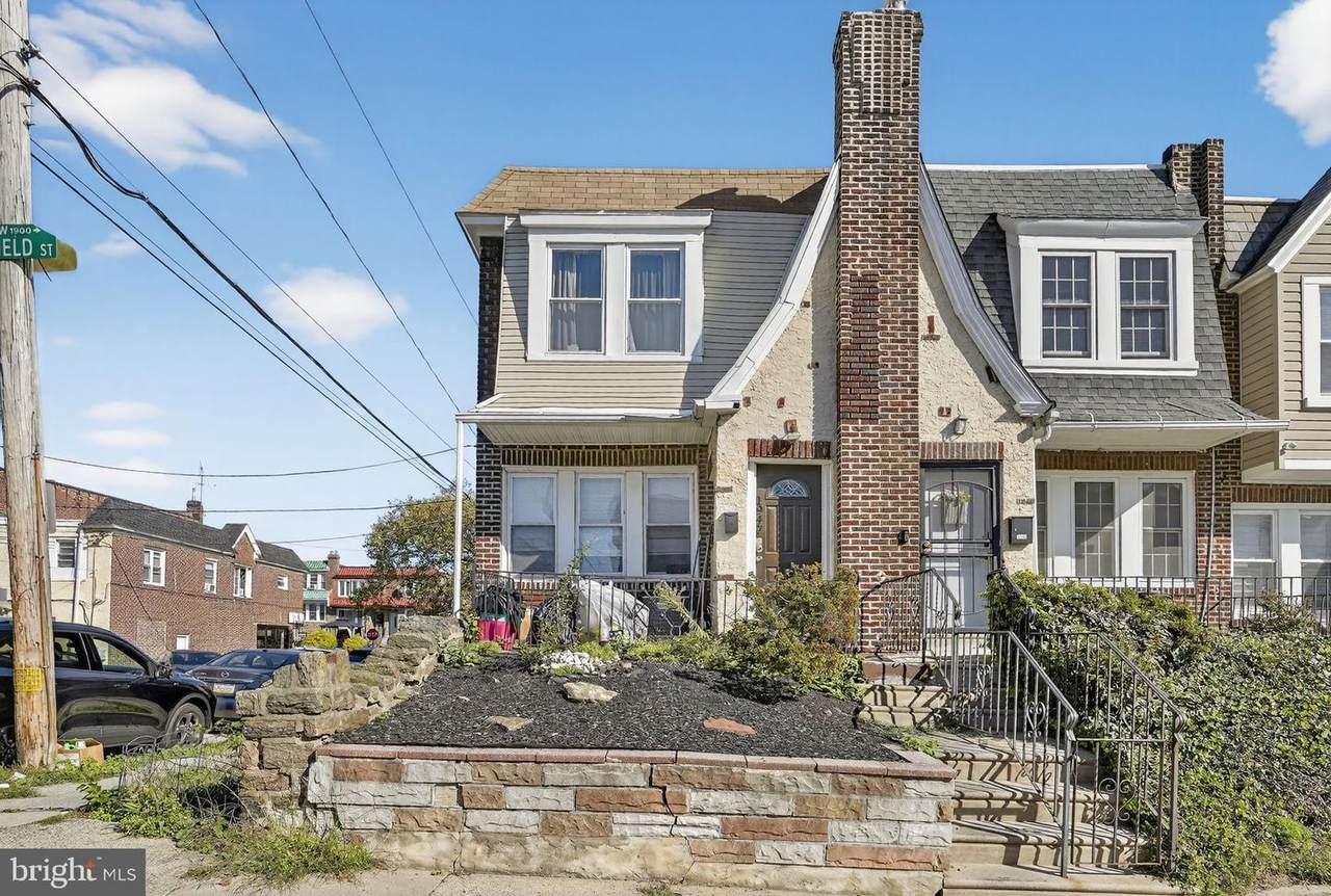 1947 Penfield Street - Photo 1