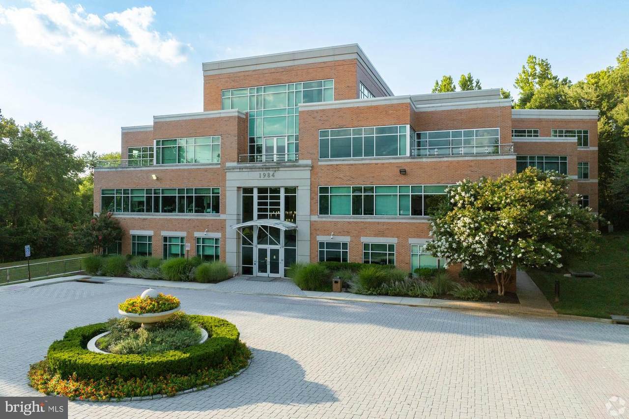 1984 Isaac Newton Square - Photo 1