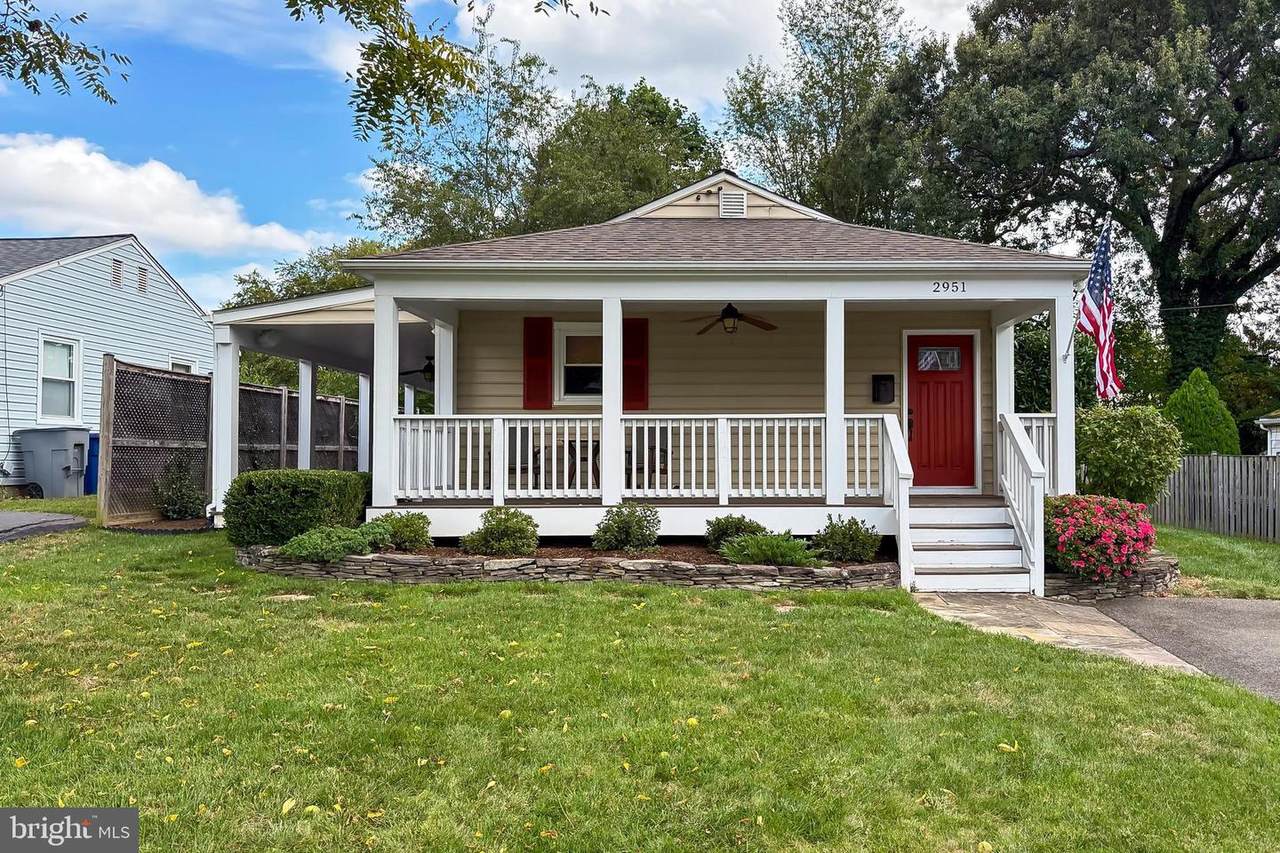 2951 Rosemary Lane - Photo 1