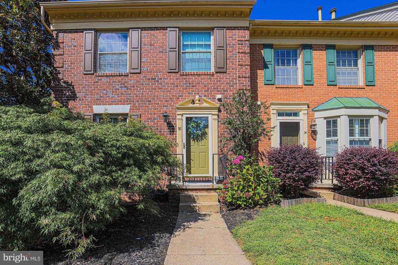 16 Meadow Run Court - Photo 1