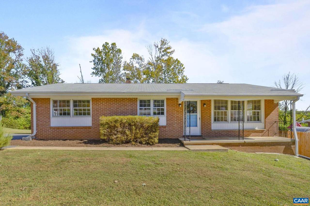 2208 Dominion Dr - Photo 1