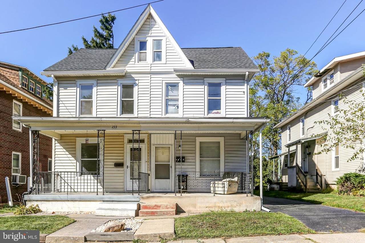 231 Columbia Road - Photo 1