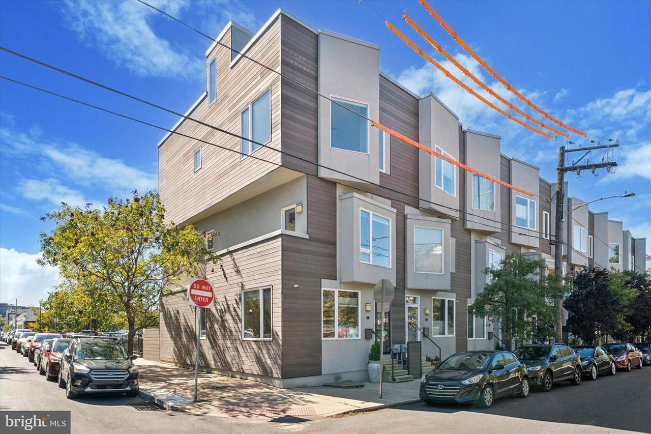 120 Oxford Street - Photo 1