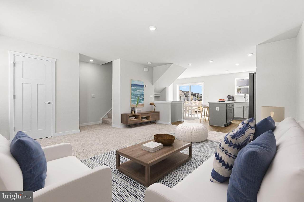 Homesite 911 Huntwell West Boulevard - Photo 1