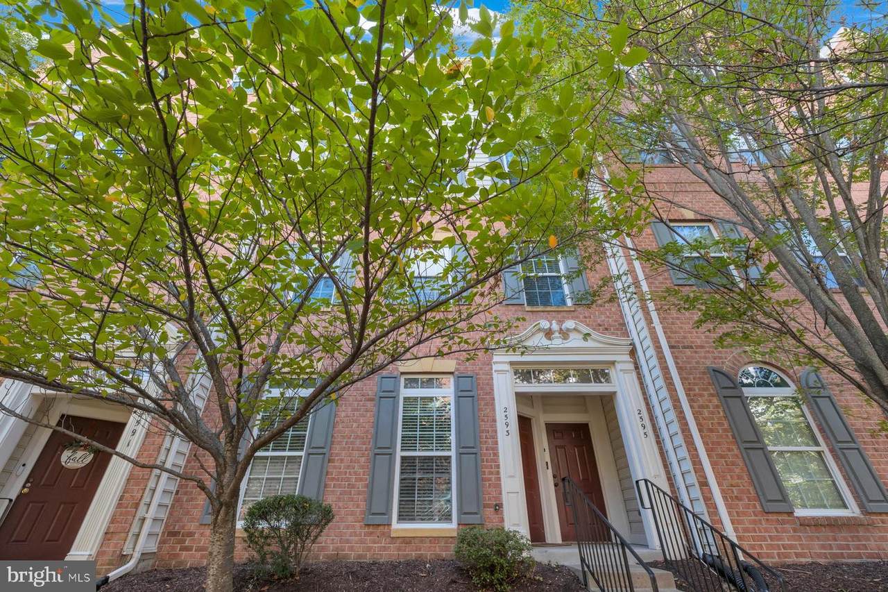 2595 Eastbourne Drive - Photo 1