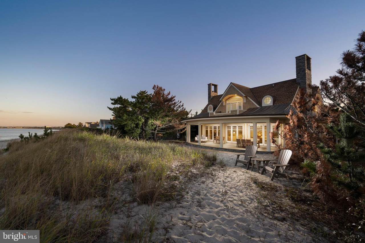 1710 Bay Avenue - Photo 1