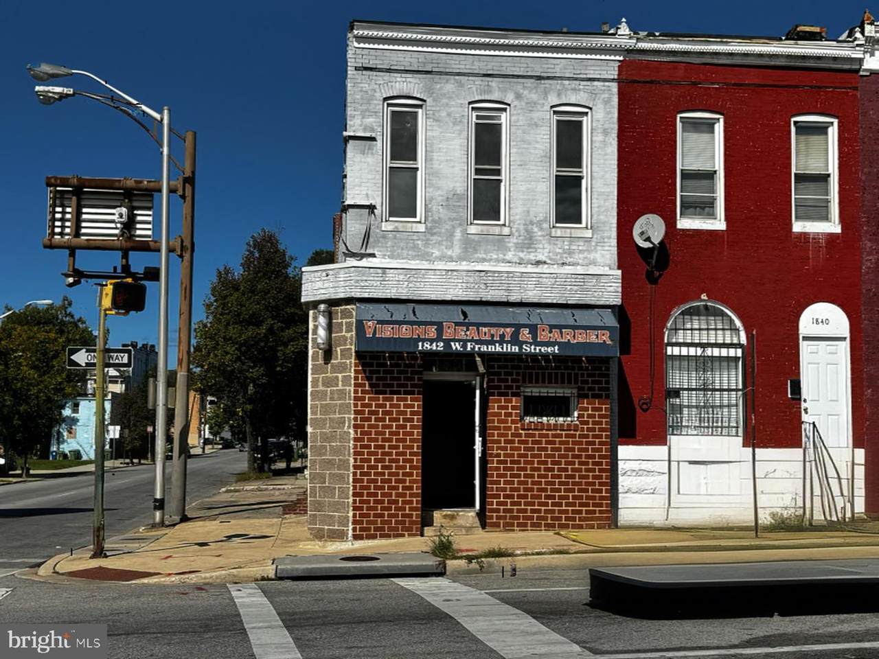 1842 Franklin Street - Photo 1