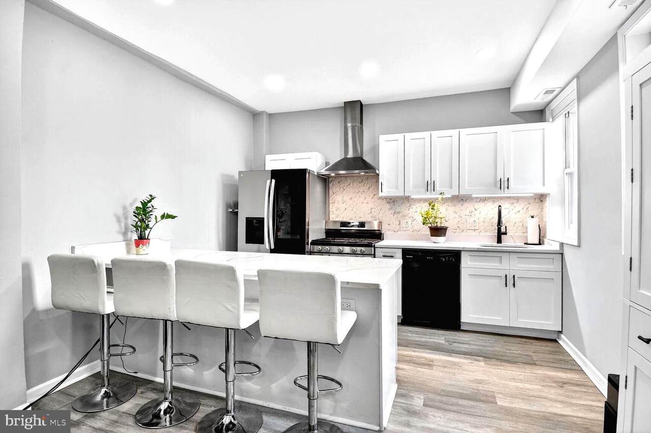 4120 14TH Street - Photo 1