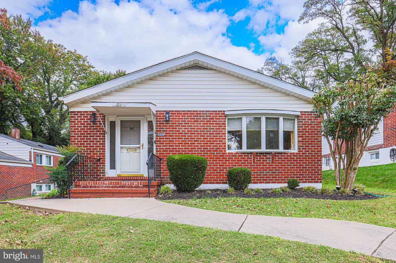 5919 Winner Avenue - Photo 1