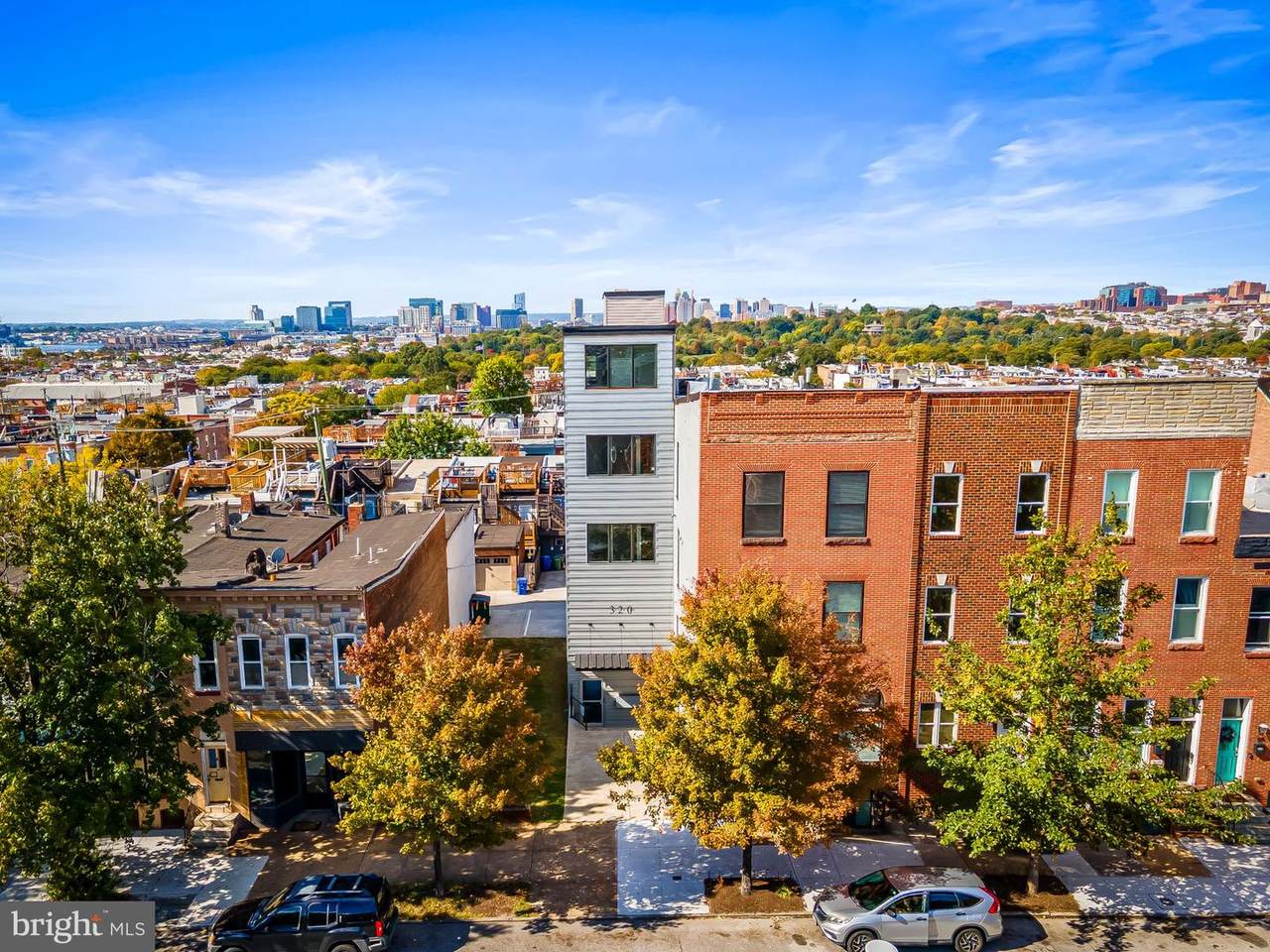 320 Highland Avenue - Photo 1