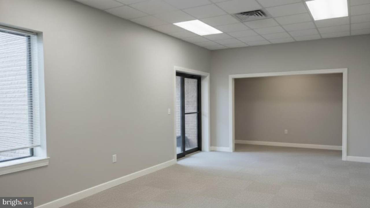 10116 Valley Forge Circle - Photo 1