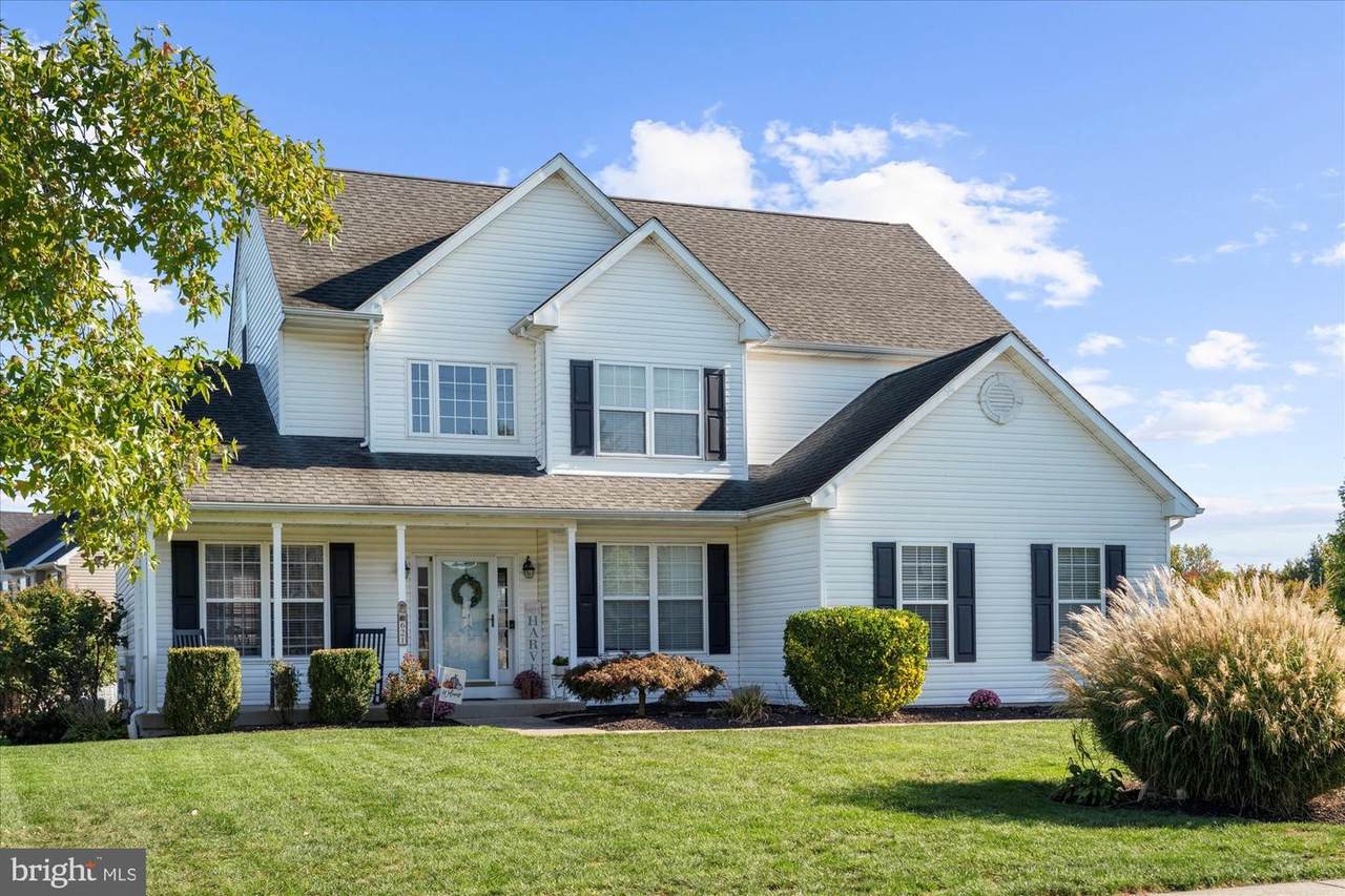 621 Hoffman Boulevard - Photo 1