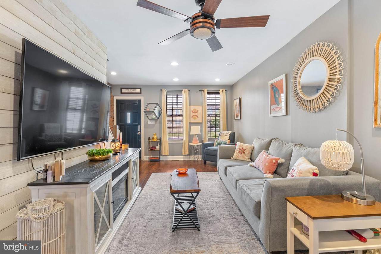 3423 Livingston Street - Photo 1