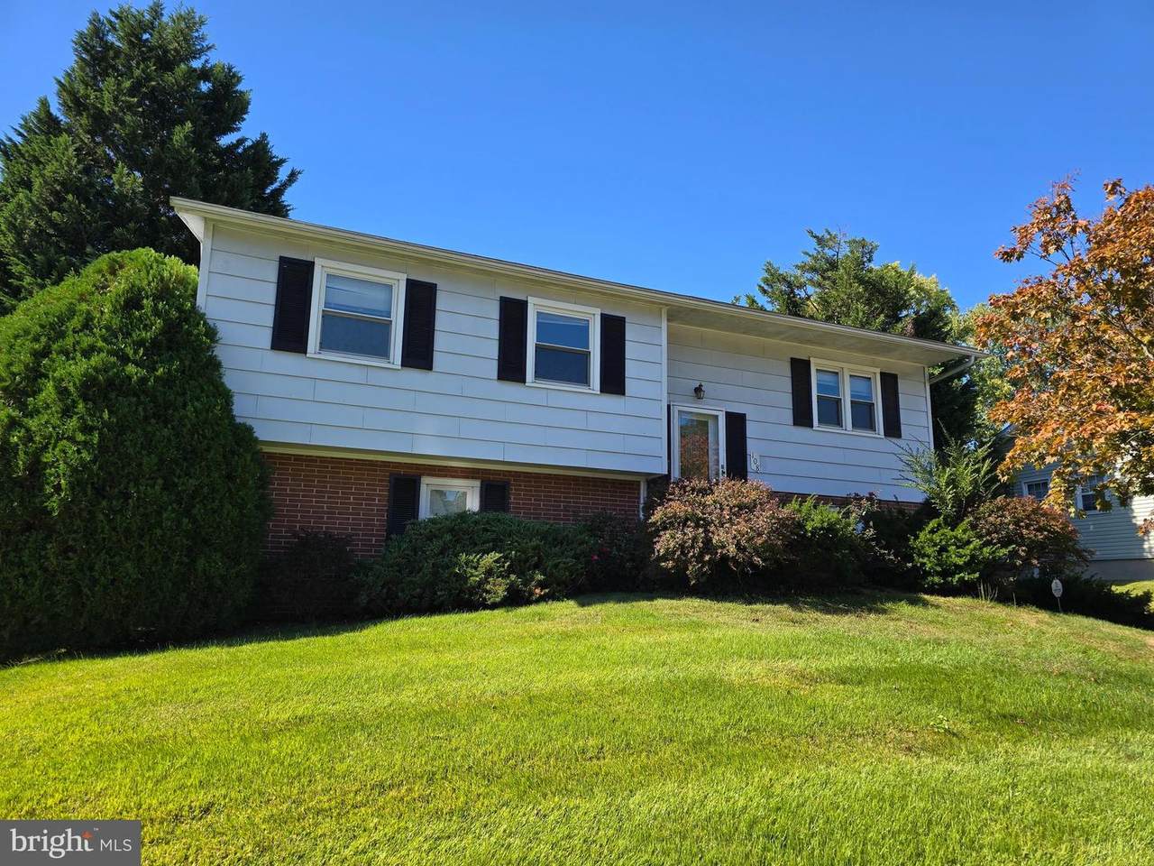 108 Duryea Drive - Photo 1