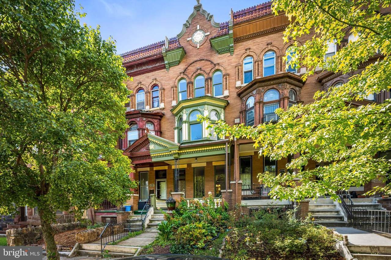 3314 Auchentoroly Terrace - Photo 1