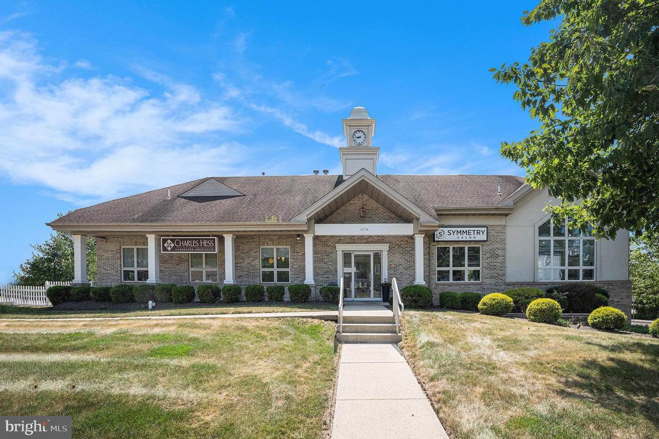 1570 Sumneytown Pike - Photo 1