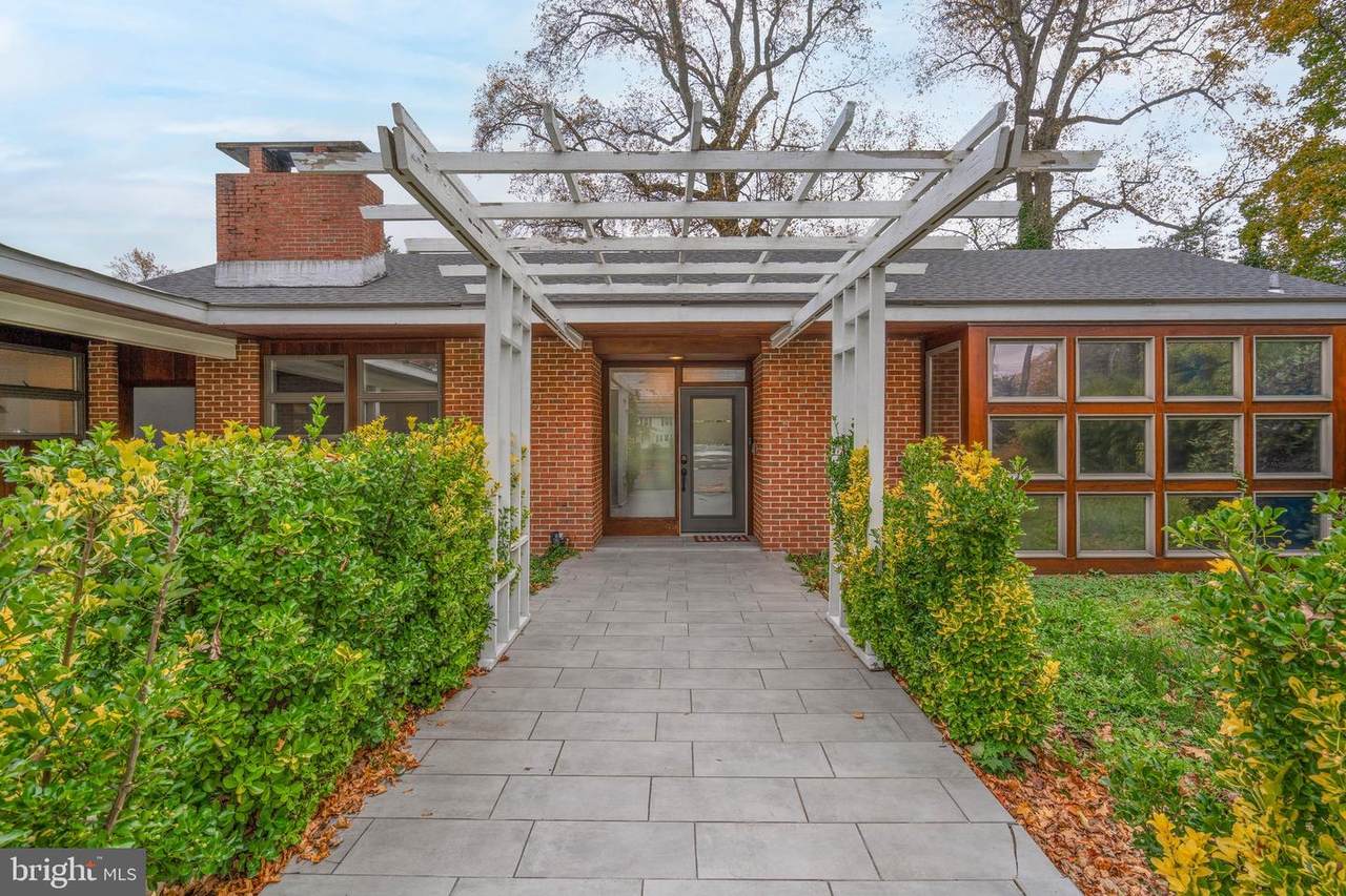 2227 Landis Avenue - Photo 1