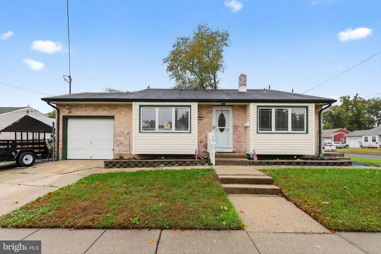 193 Dubois Avenue - Photo 1