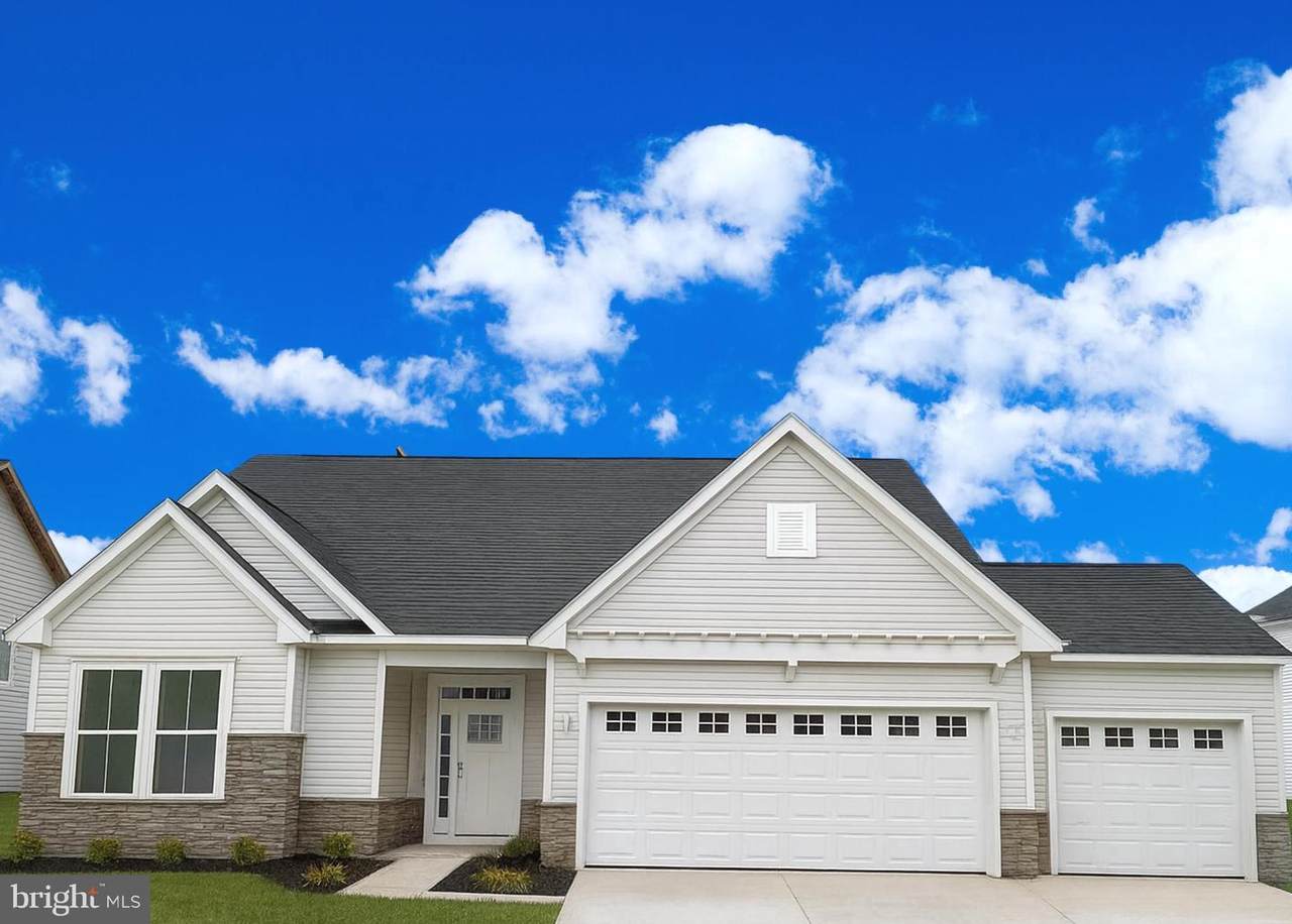 36534 Burleson Drive - Photo 1