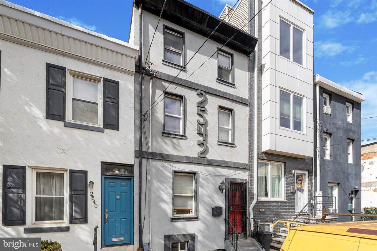 2542 Tulip Street - Photo 1