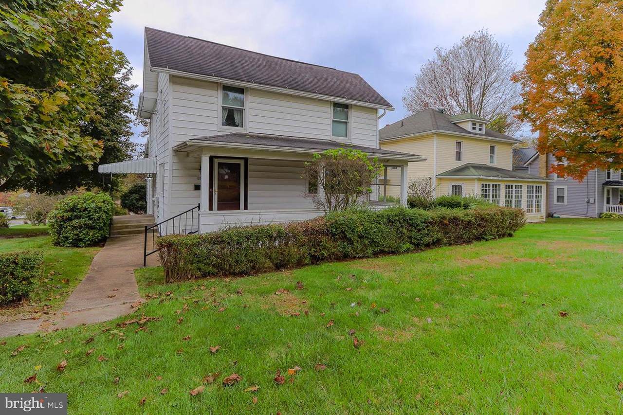 925 Clara Street - Photo 1