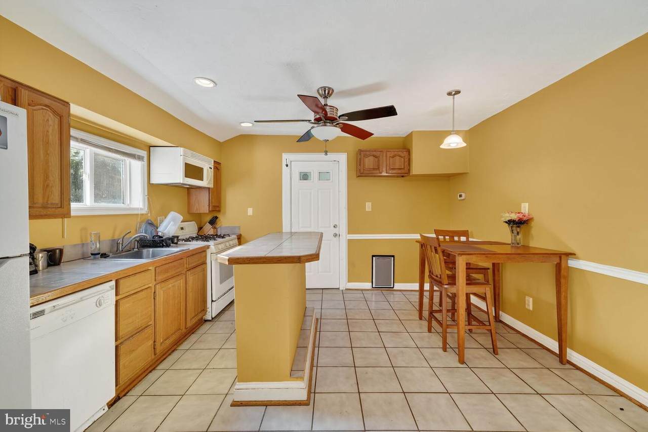 1001 Iago Avenue - Photo 1