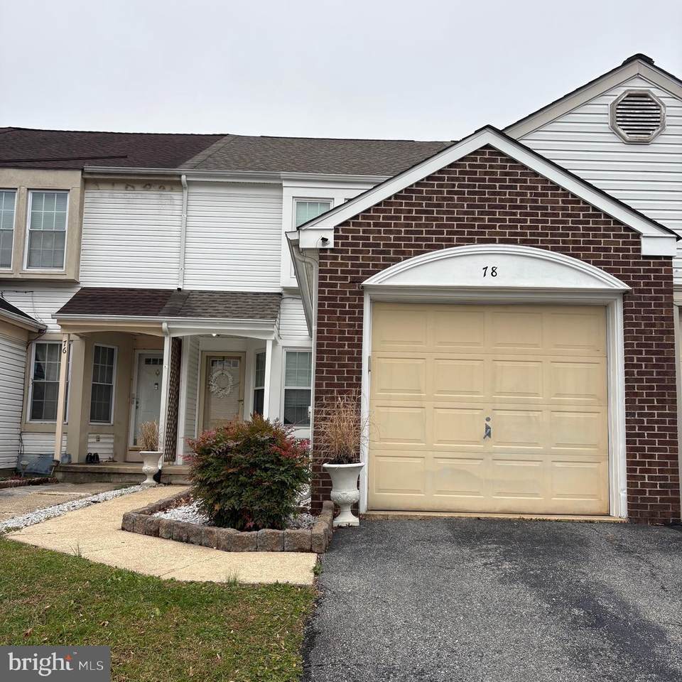 78 Lake Tahoe Circle - Photo 1