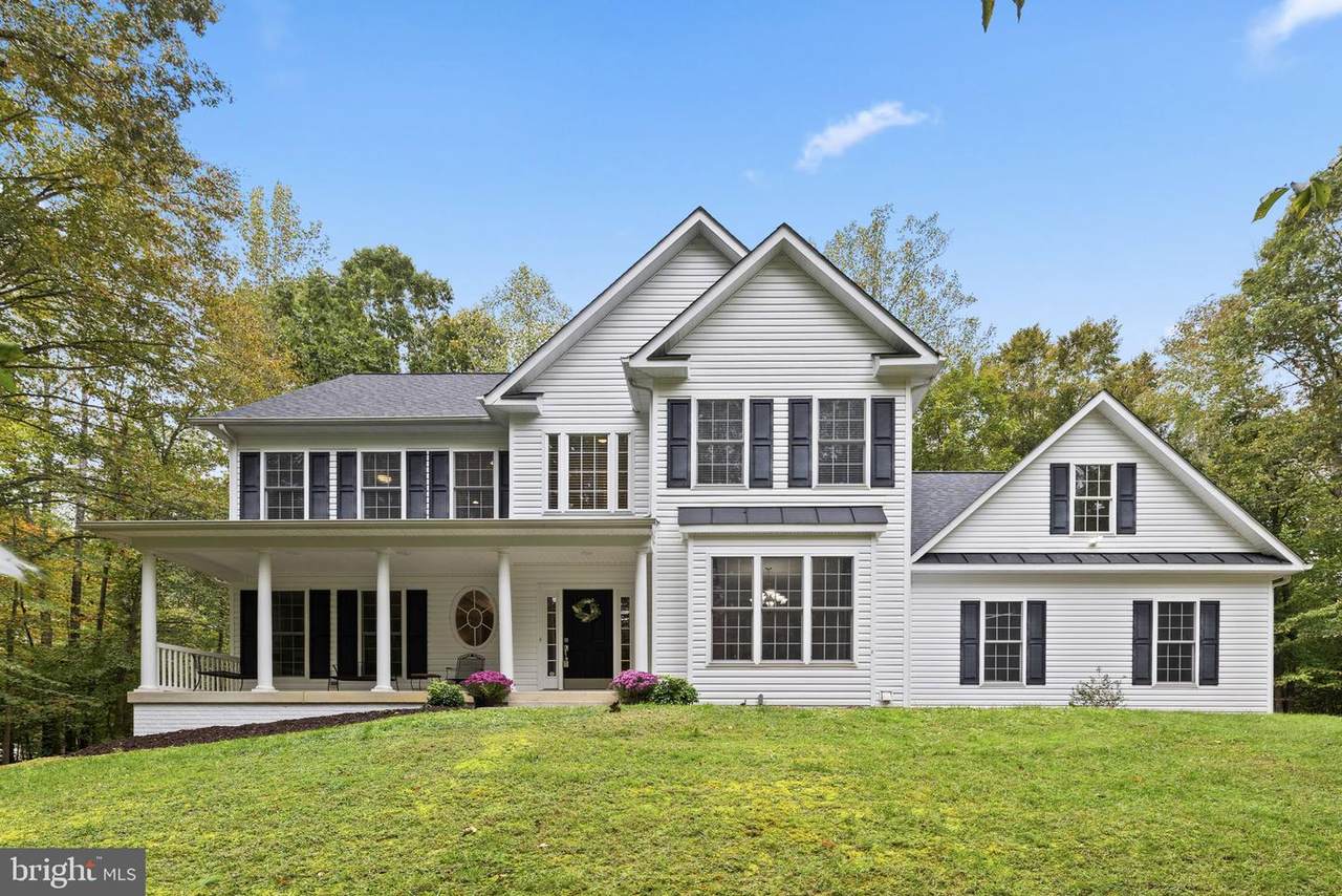 10704 Whispering Way - Photo 1