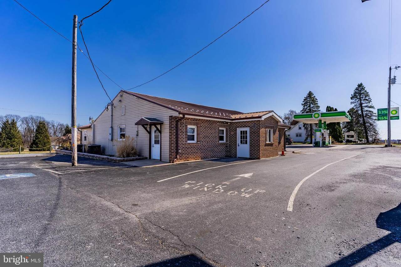 11472 Cumberland Highway - Photo 1