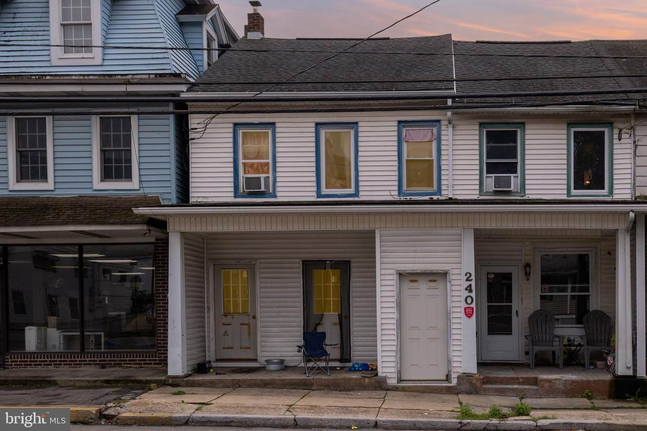 240 Grand Avenue - Photo 1