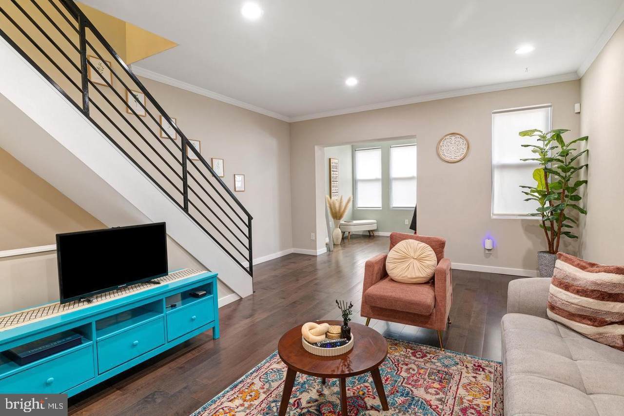 1741 Georges Lane - Photo 1