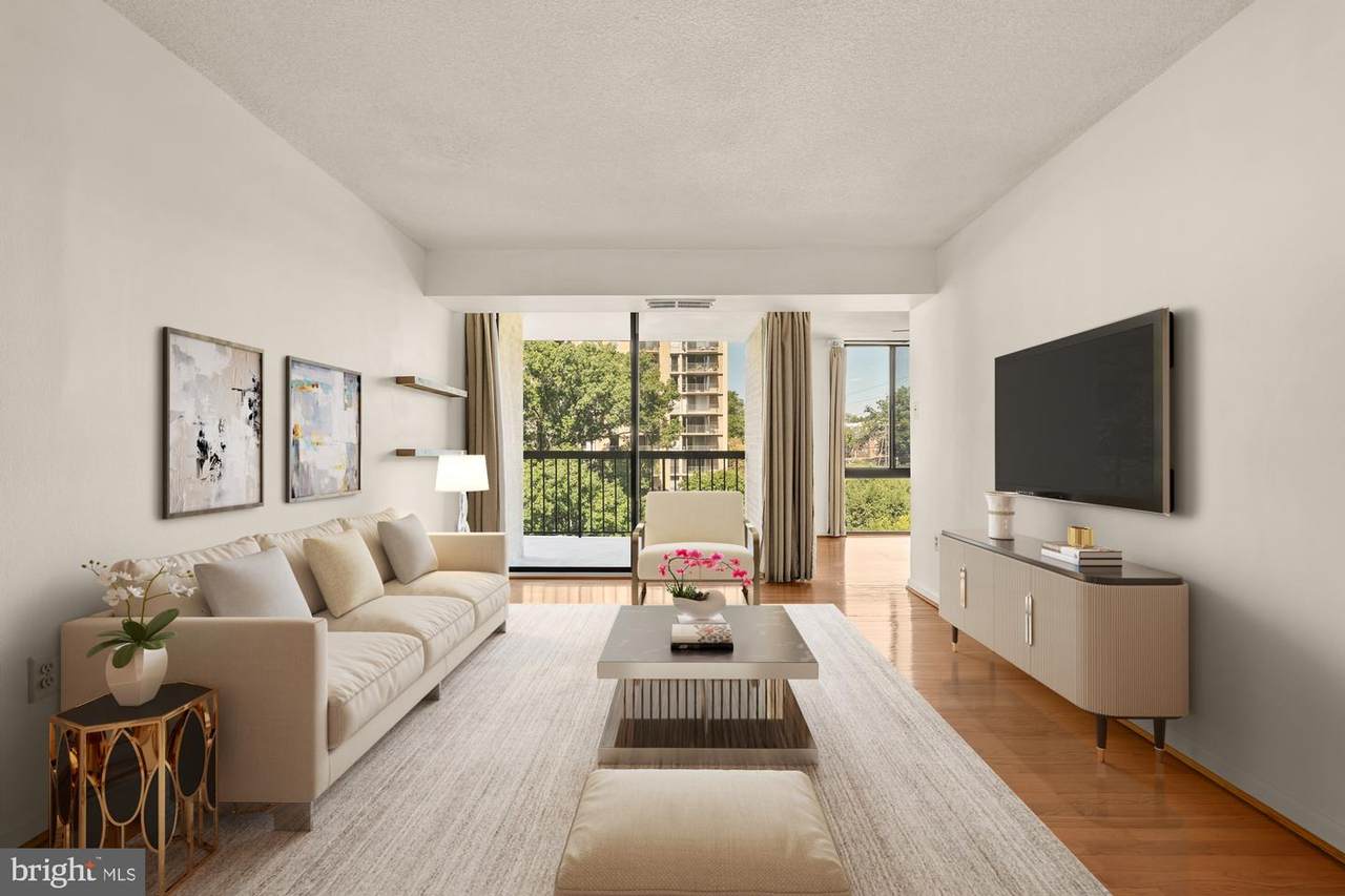 4500 Four Mile Run Drive - Photo 1