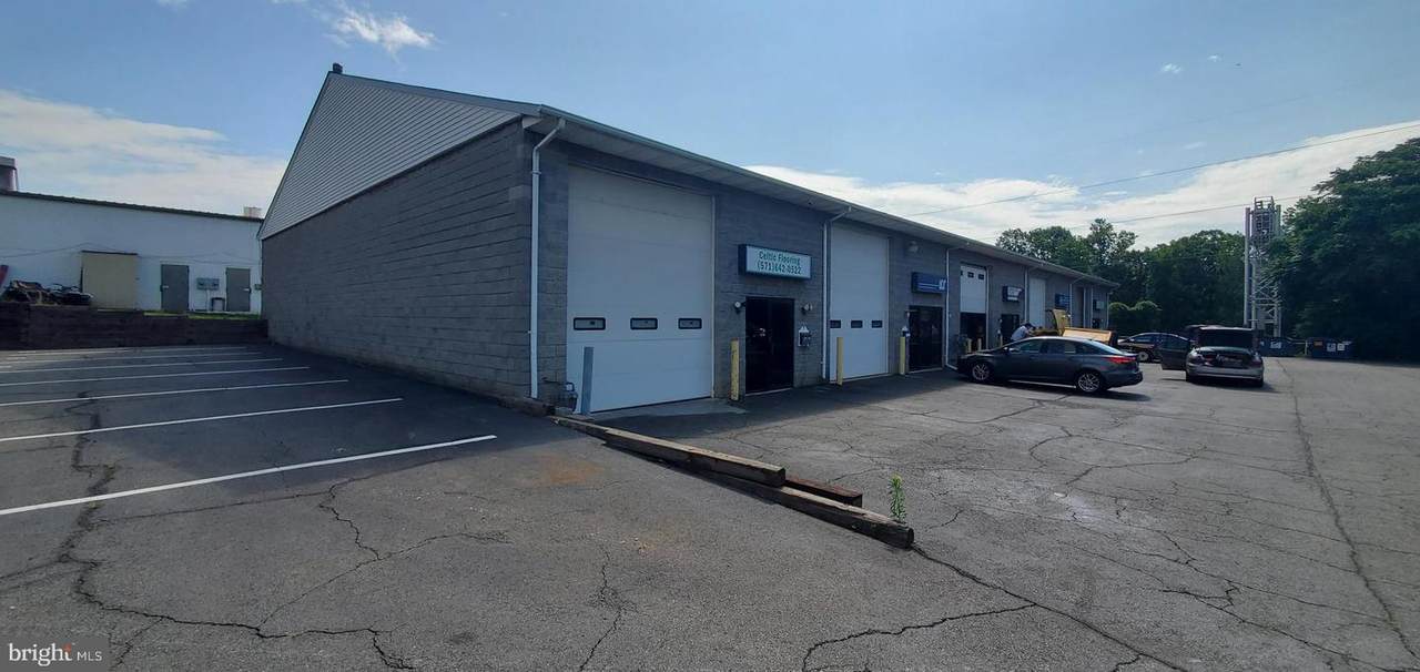 9208 Venture Court - Photo 1