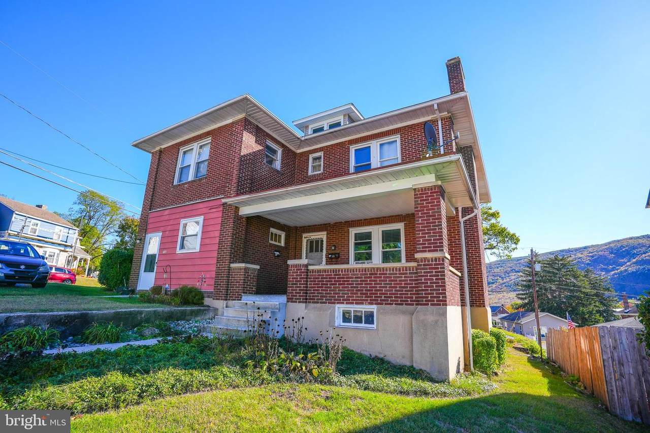 758 Church Street - Photo 1