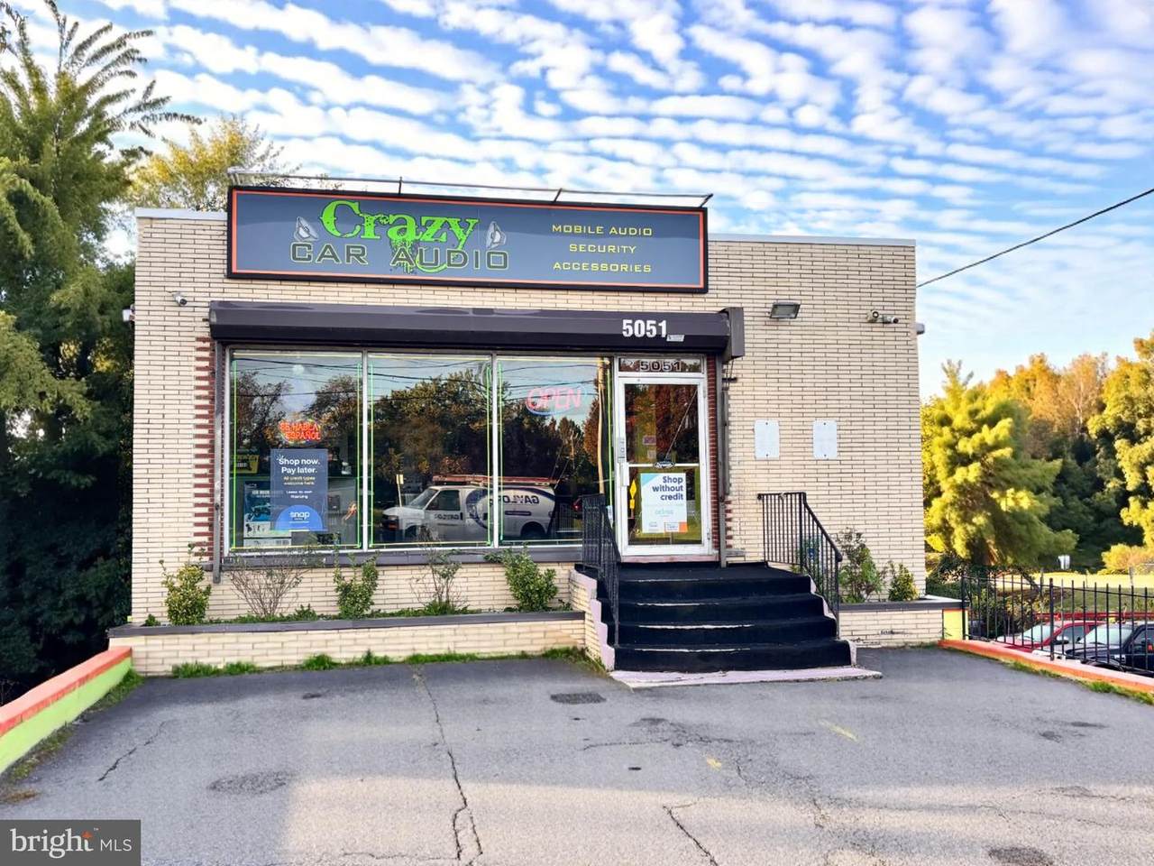 5051 Greenbelt Road - Photo 1