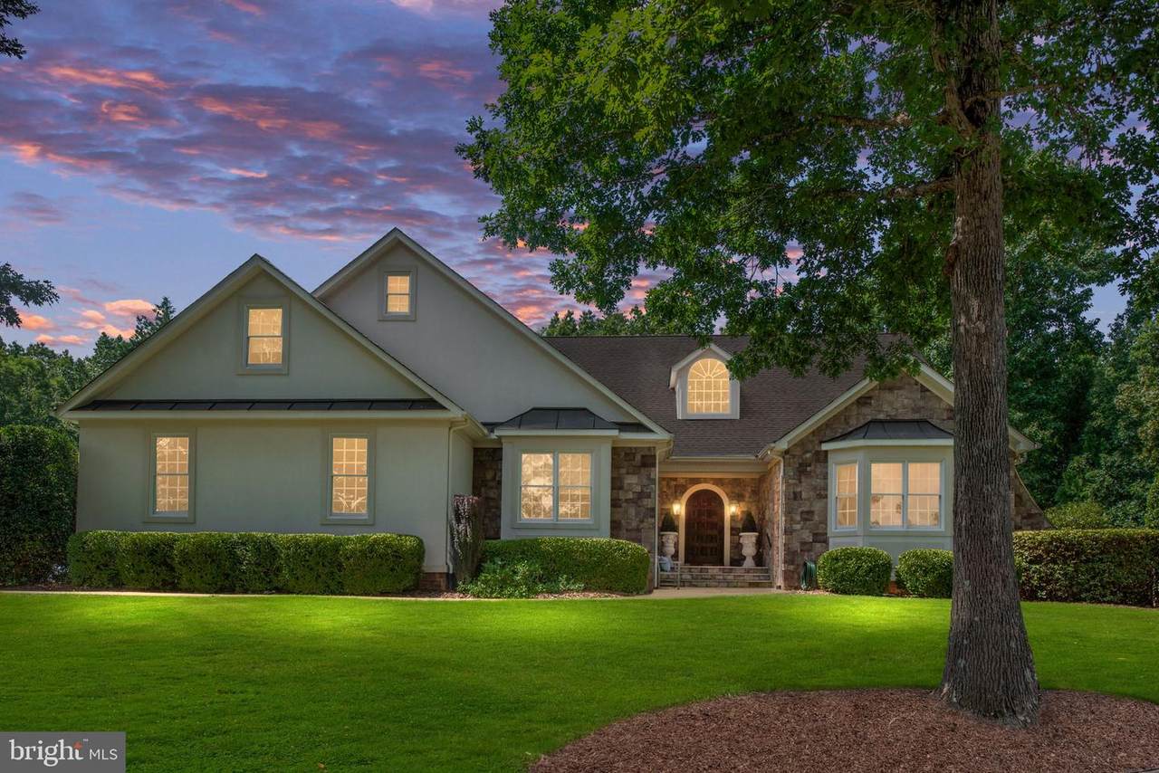 11208 Knolls End - Photo 1