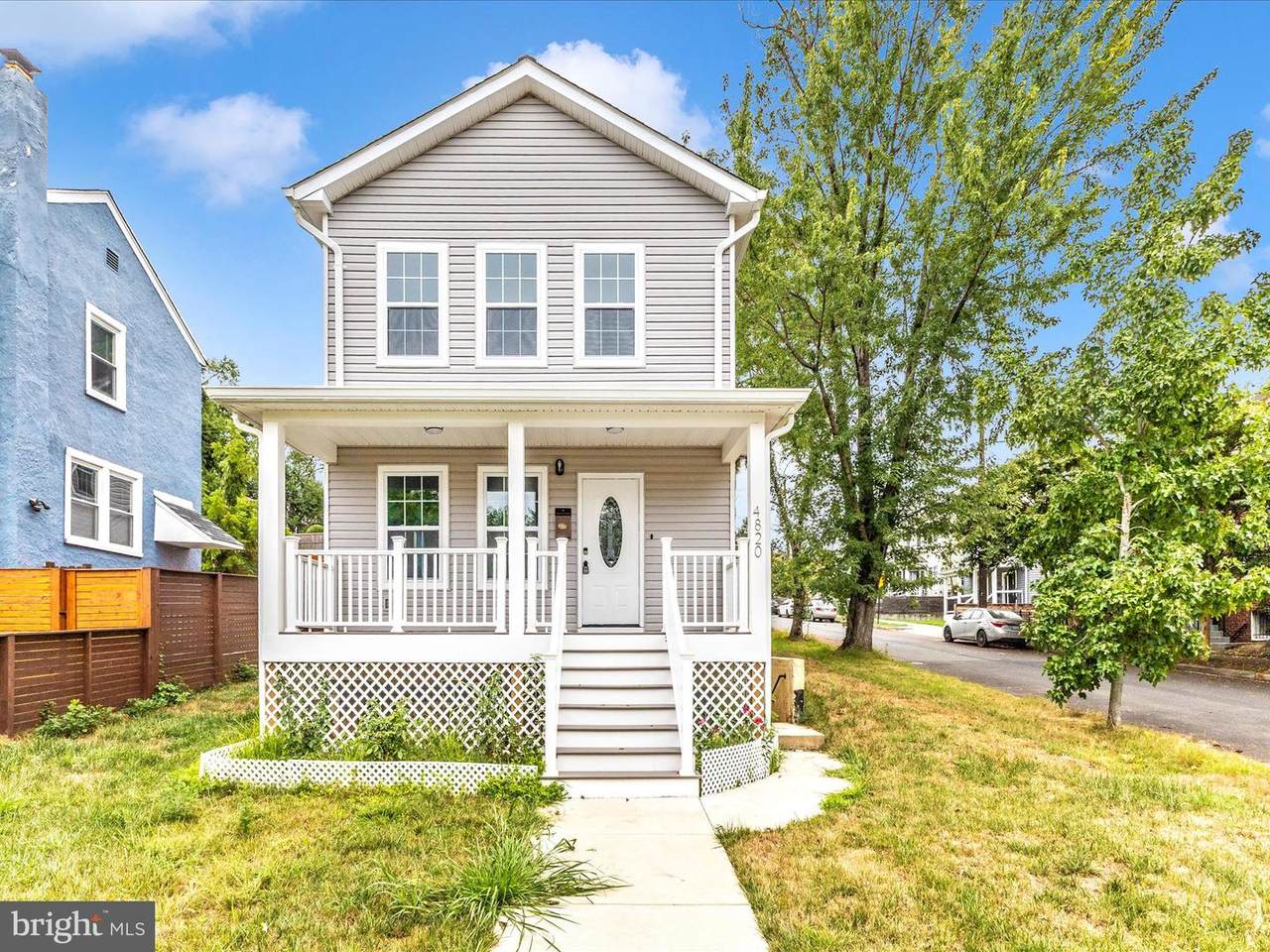 4820 Hayes Street - Photo 1