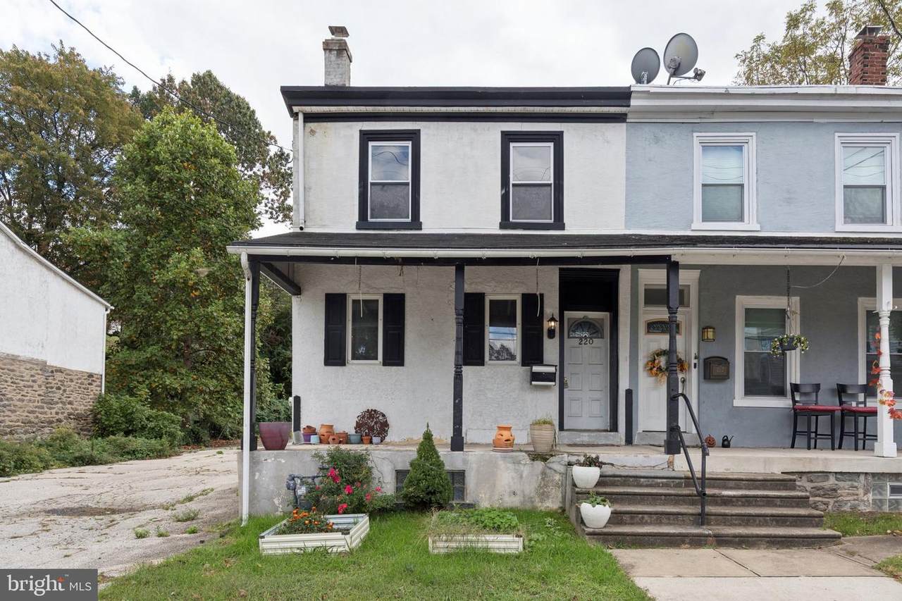 220 Jefferson Street - Photo 1