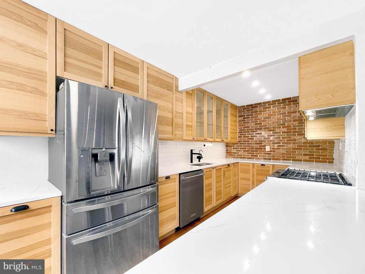 2725 39TH Street - Photo 1