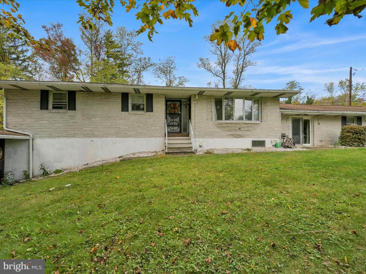 149 Claremont Avenue - Photo 1