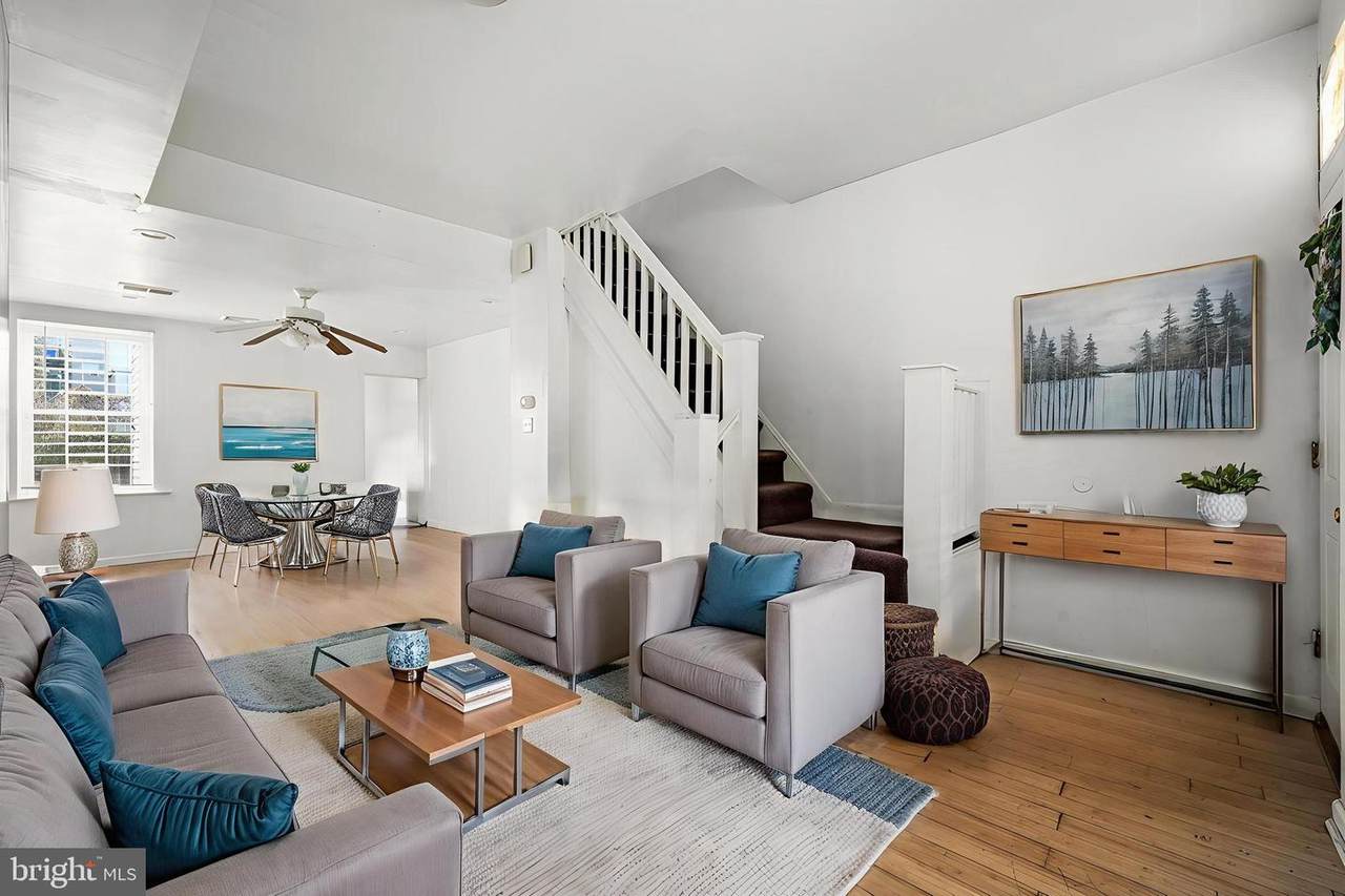 2830 Stiles Street - Photo 1