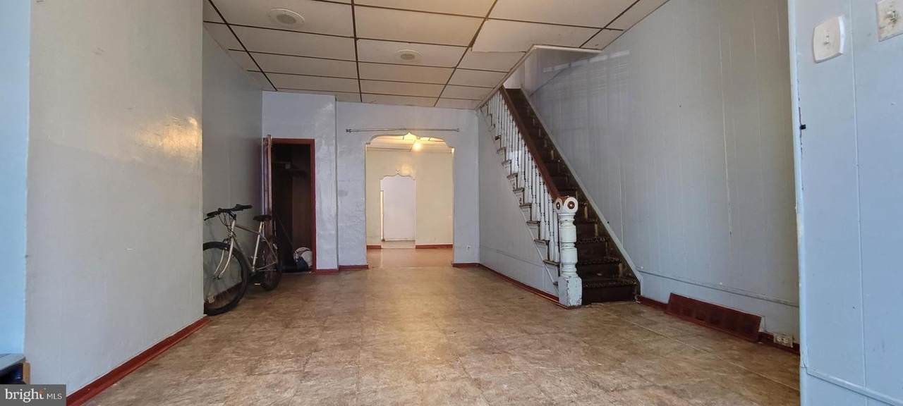 526 Moore Street - Photo 1